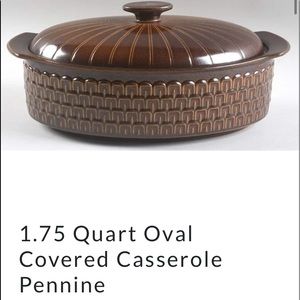 Vintage Pennine by Wedgwood casserole dish w/lid